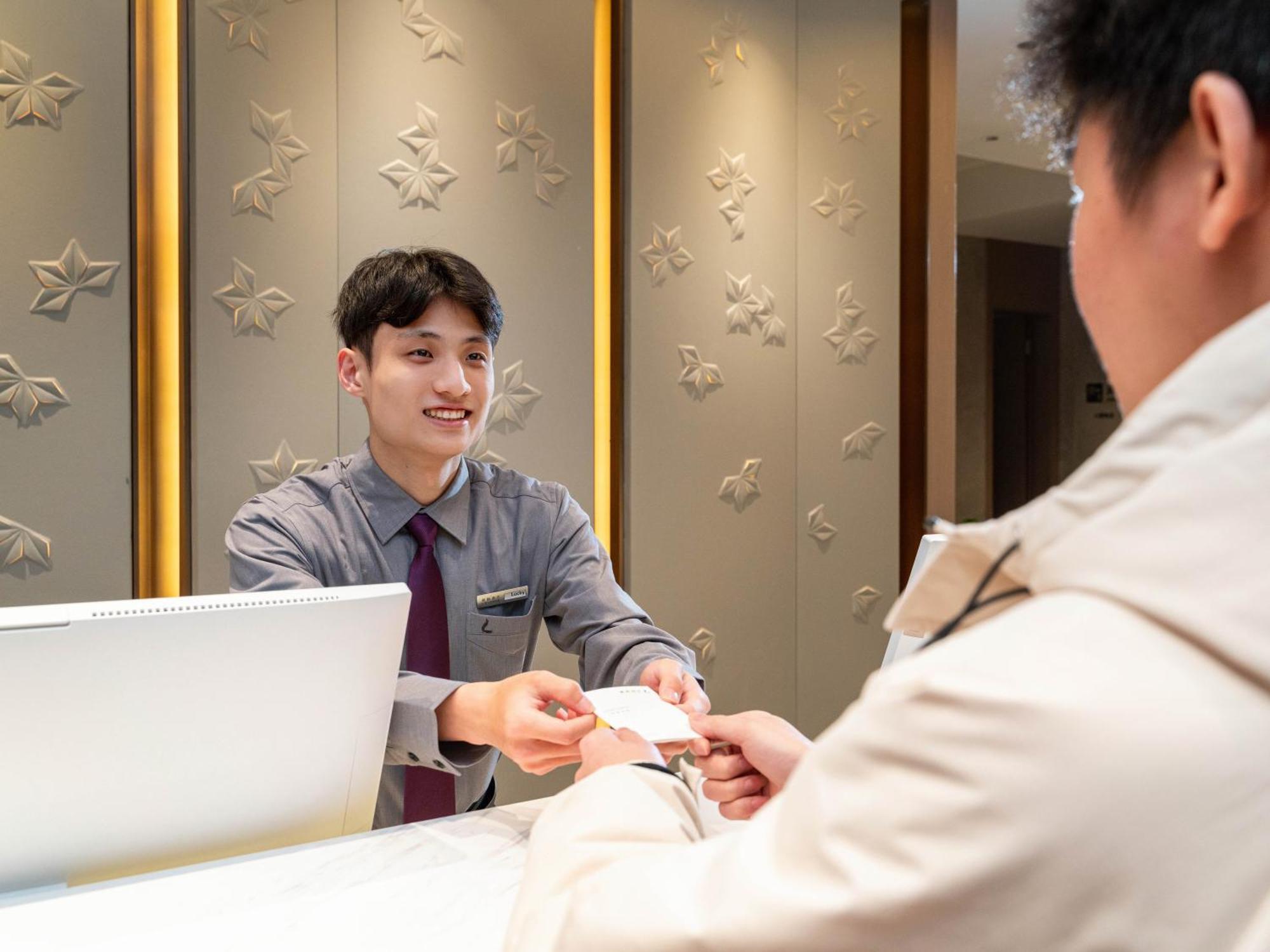 Lavande International Hotel Guangzhou Us Consulate General Guangzhou Grandview Plaza Branch - Free Shuttle Bus To Canton Fair Complex During Canton Fair Period & Free Vpn Internet Access Exterior foto
